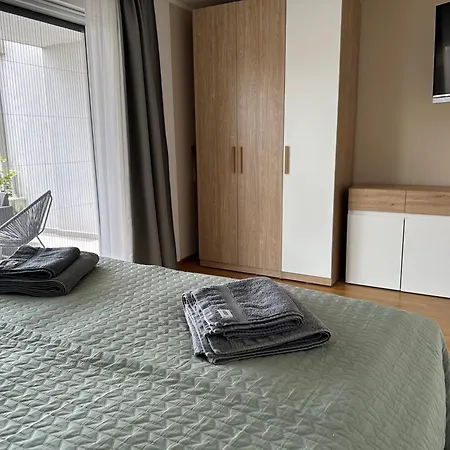 Mona-haus Mit Privatpool In Novigrad Mit Meerblick, Privatem Parkplatz Und Wallbox *