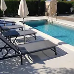 Mona-haus Mit Privatpool In Novigrad Mit Meerblick, Privatem Parkplatz Und Wallbox * Novigrad Istria