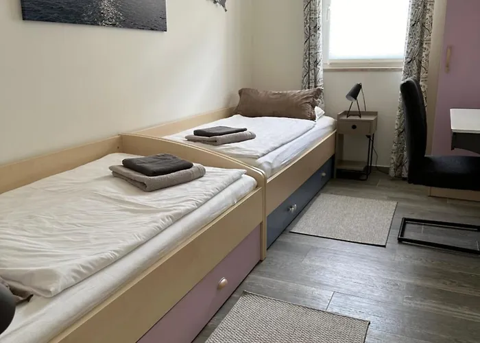 Casa vacanze Mona-haus Mit Privatpool In Novigrad Mit Meerblick, Privatem Parkplatz Und Wallbox *