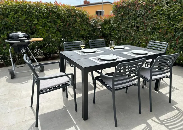 Mona-haus Mit Privatpool In Novigrad Mit Meerblick, Privatem Parkplatz Und Wallbox Casa vacanze