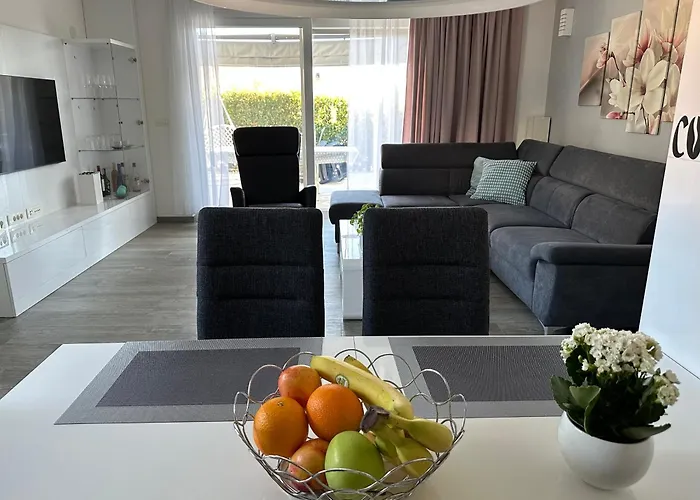 Mona-haus Mit Privatpool In Novigrad Mit Meerblick, Privatem Parkplatz Und Wallbox Novigrad Istria