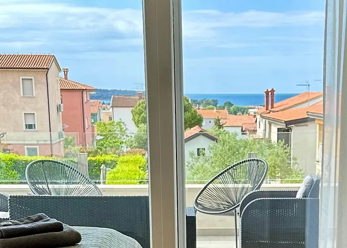 Mona-haus Mit Privatpool In Novigrad Mit Meerblick, Privatem Parkplatz Und Wallbox * Novigrad Istria