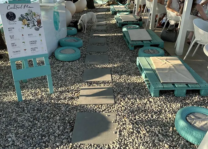 Mona-haus Mit Privatpool In Novigrad Mit Meerblick, Privatem Parkplatz Und Wallbox