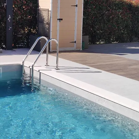 Ferienhaus Mona-haus Mit Privatpool In Novigrad Mit Meerblick, Privatem Parkplatz Und Wallbox Novigrad Istria